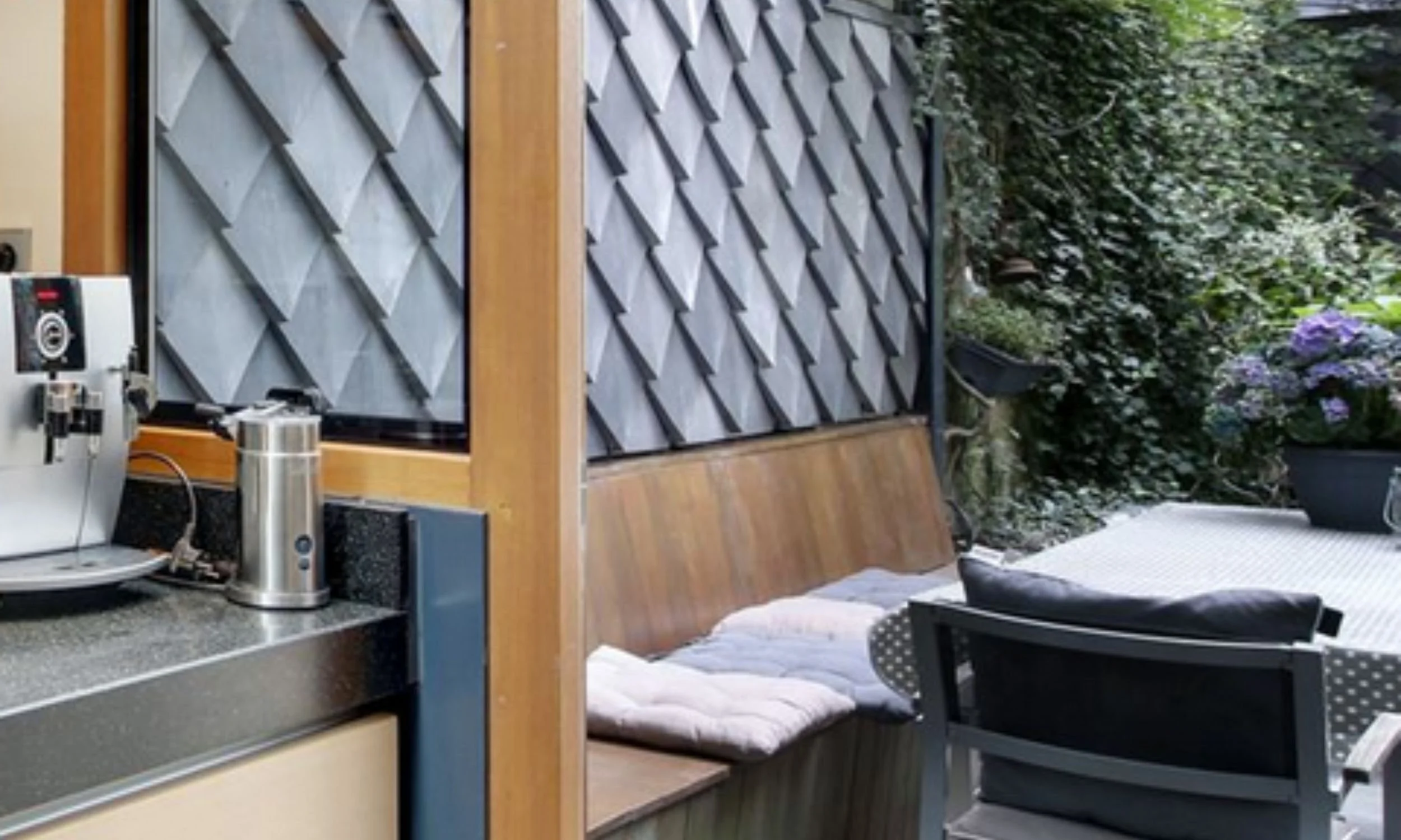 Design your indoor spaces with Pretty Plastic